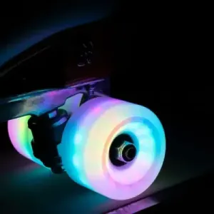 Roues Lumineuses Moxi Cosmo Glow 62mm (x4) | Achat En Ligne | Jack'n Roll